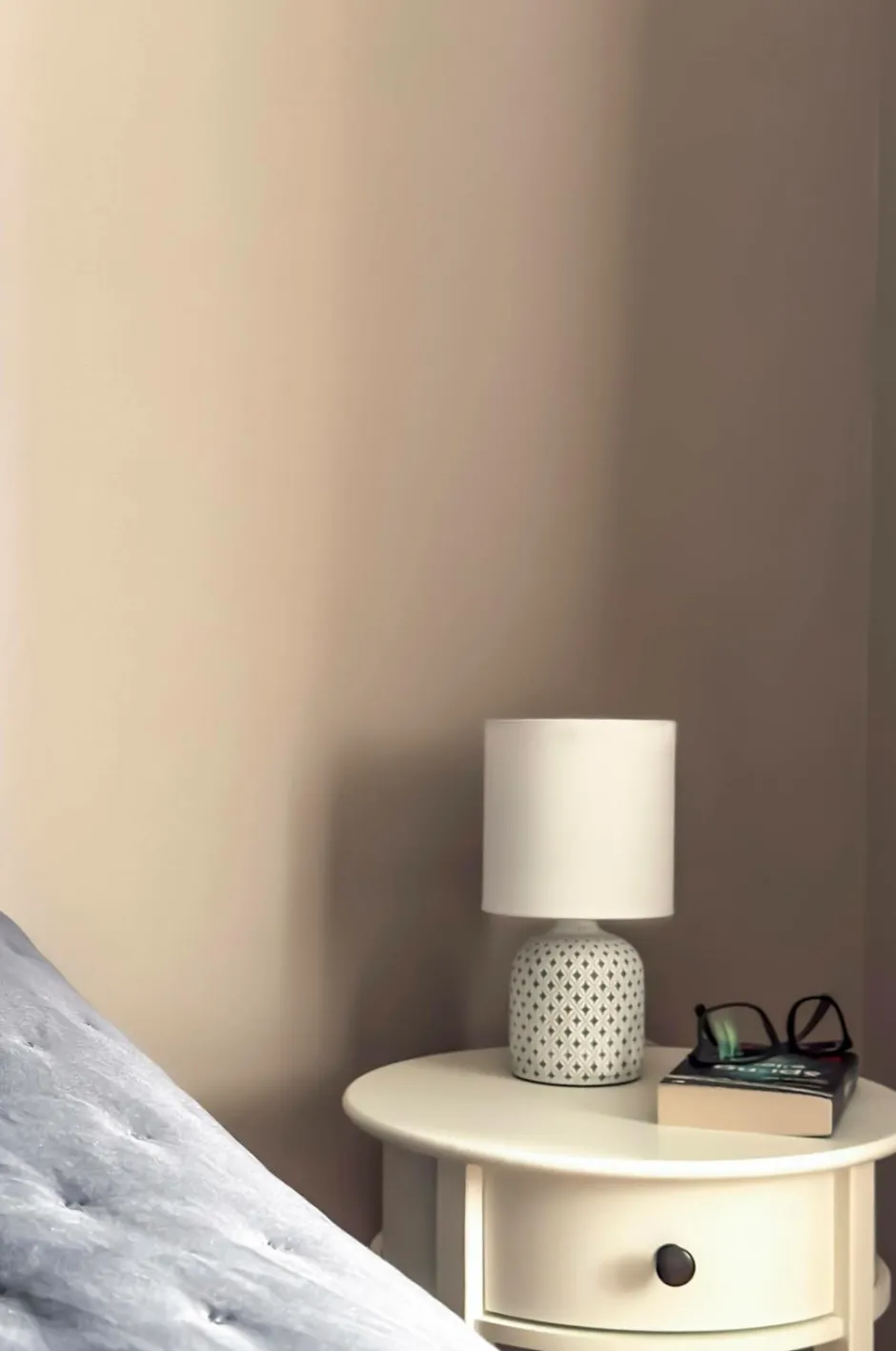 Sale Aneta Lighting Bordlampe Fideli hvid/grå
