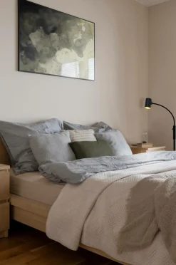 Aneta Lighting Gulvlampe Hugin Sort
