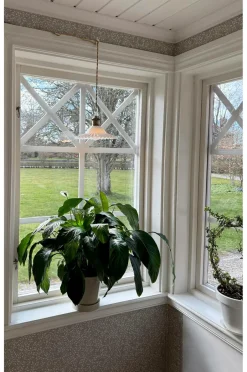 Outlet Aneta Lighting Vinduespendel Silvia antik messing/hvid