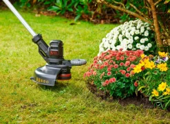 Outlet Black & Decker Græstrimmer 28 cm 550W Powercommand