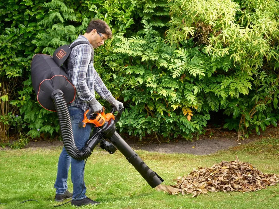 Discount Black & Decker Løvblæser 3000W Blæse- & Sugefunktion