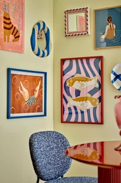 Discount Bloomingville Svela Illustration m/ramme Brun