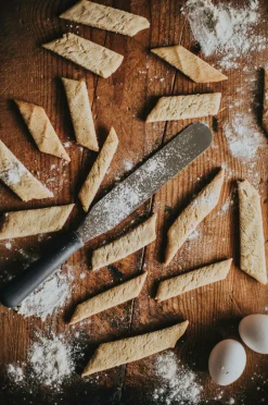 Hot Dorre Paletkniv lige Cookie grå