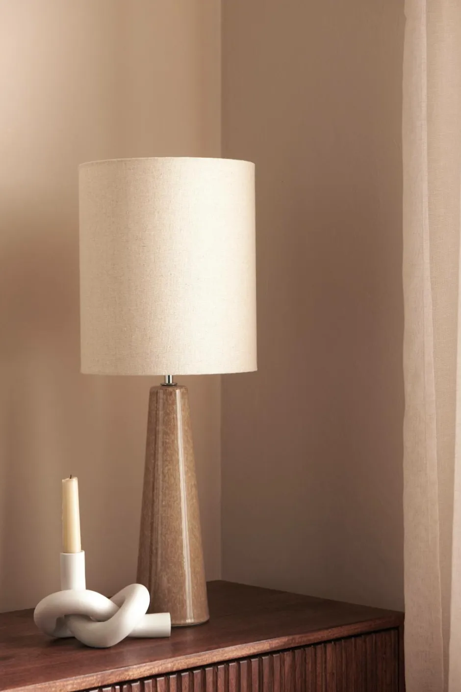 Best Ellos Home Bordlampe Aaron Beige