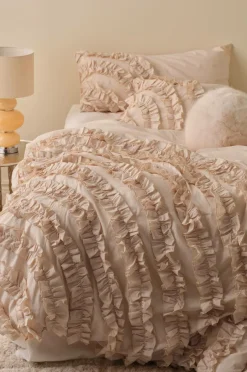 Sale Ellos Home Dynebetræk Juliette Curve Frill i vasket bomuld 2 dele Lys hot pink