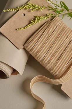 Discount Ellos Home Gavebånd Velvety Stripe i velour, 10 m Beige