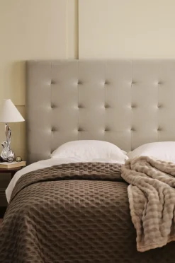 Outlet Ellos Home Hovedgærde Easy Tufted Beige farve