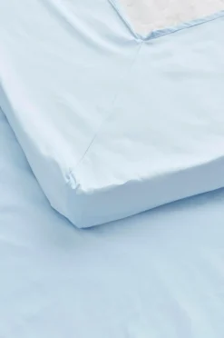 Outlet Ellos Home Konvolutark Dorene Konvolutark Dorene i satin Lyseblå