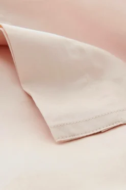 Online Ellos Home Lagen Dorene i satin Cremerosa