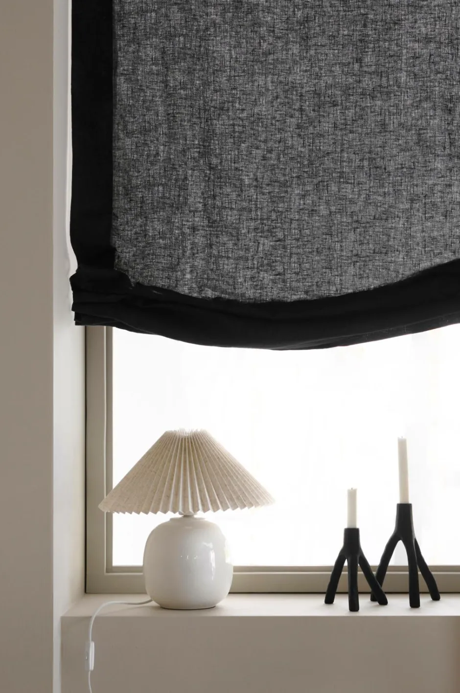 Outlet Ellos Home Liftgardin Pembroke i 100% hør Sort