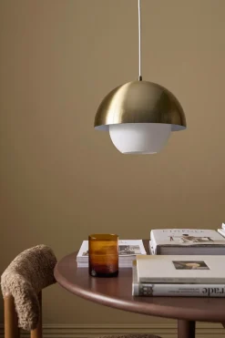 Sale Ellos Home Loftslampe Orion Antique Brass/ Opal White