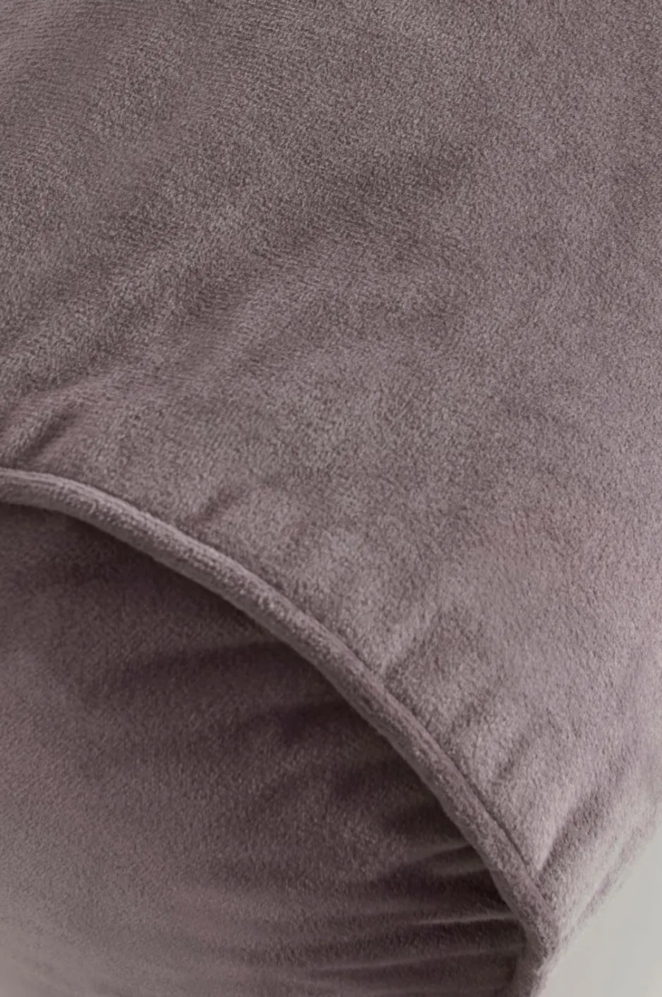 Best Ellos Home Pølsepude Nora Cylinder i velour Purple