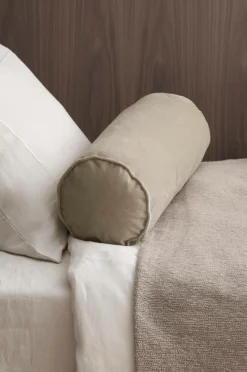 Best Ellos Home Pølsepude Nora Cylinder i velour BEIGE