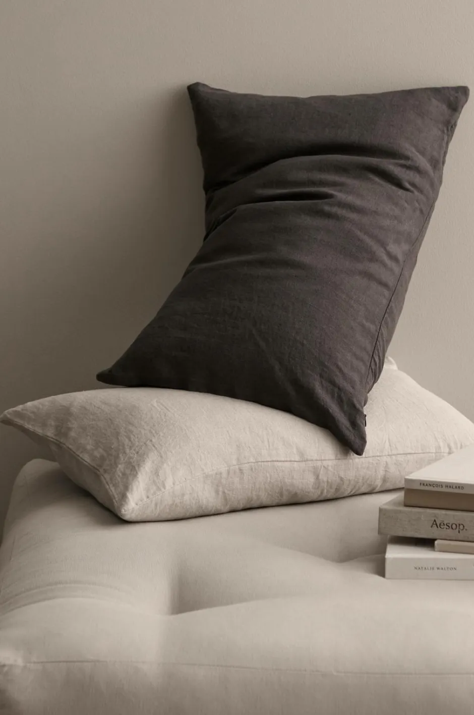 Discount Ellos Home Pudebetræk Candice Zip i vasket hør 40x60 cm Gråsort