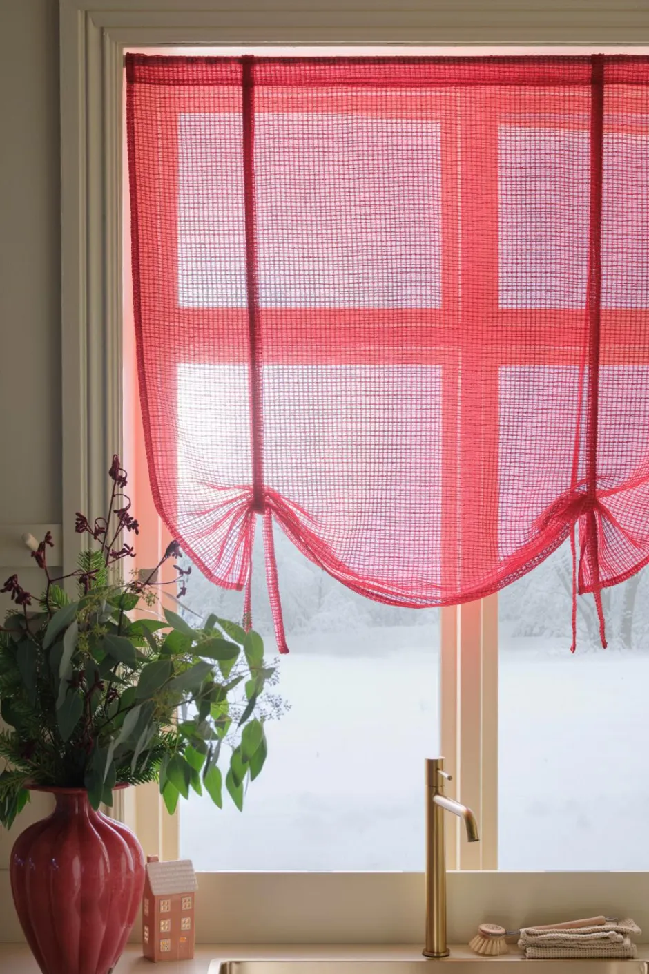 Clearance Ellos Home Roll up-gardin Edda Rød