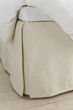 Ellos Home Sengekappe Altro i bouclé, højde 60 cm Cremehvid