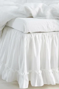 Hot Ellos Home Sengekappe Juliette Frill højde 45 cm Hvid