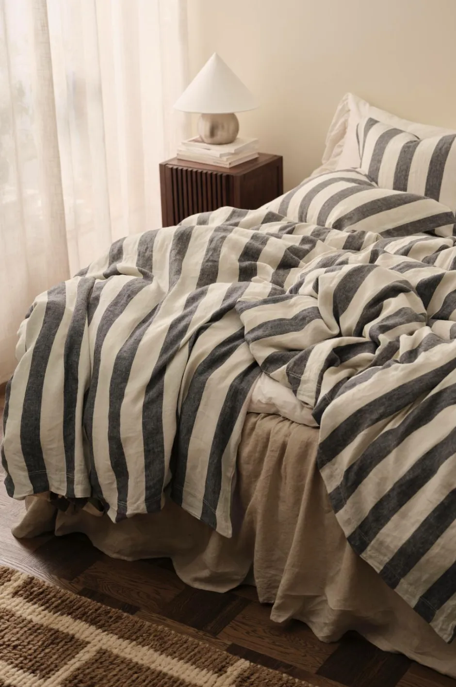 Clearance Ellos Home Sengesæt Candice Block Stripe i vasket hør, 2 dele Mørkegrå/cremefarvet