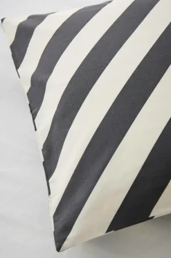 Outlet Ellos Home Sengesæt Diagonal Stripe i bomuld 2 dele Gråsort