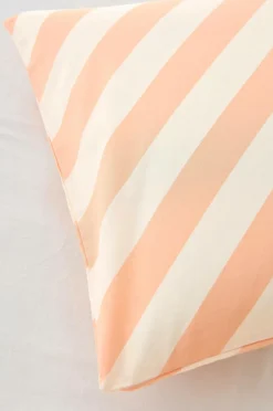Outlet Ellos Home Sengesæt Diagonal Stripe i bomuld 2 dele Aprikos