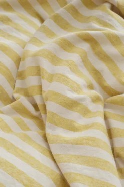 Best Ellos Home Sengesæt Elly Classic Stripe i genanvendt halvlinned 2 eller 3 stykker Lys grøngul