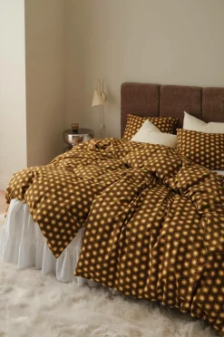 Outlet Ellos Home Sengesæt Milly Sun i bomuld 2 eller 3 stykker Brun