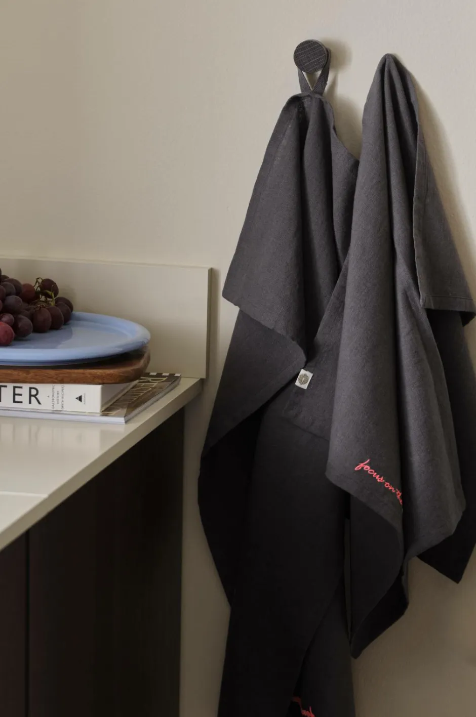 Best Ellos Home Viskestykke Elly i genanvendt halvlinned 2-pak Thundergrey