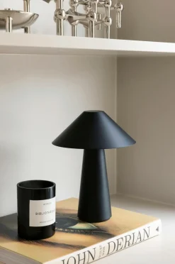 Best Globen Lighting Bærbar bordlampe Cannes IP44 Sort