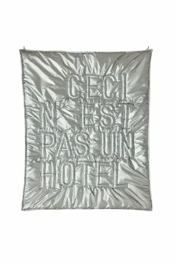 Hot HKliving Vægkunst 'Ceci n'est pas un hôtel' Sølv