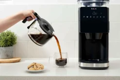 Hot Instant Kaffemaskine Sort