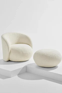 Hot Pastill Bloom puff ø 72 cm Offwhite