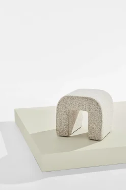 Online Pastill Odette puf i bouclé 45x41 cm Greige