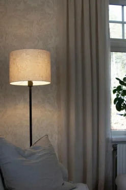 Sale PR Home Gulvlampe Amy sort Acanthus