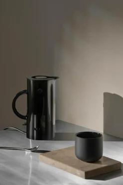 New Stelton Elkedel EM77 (EU) 0,5 l. Sort
