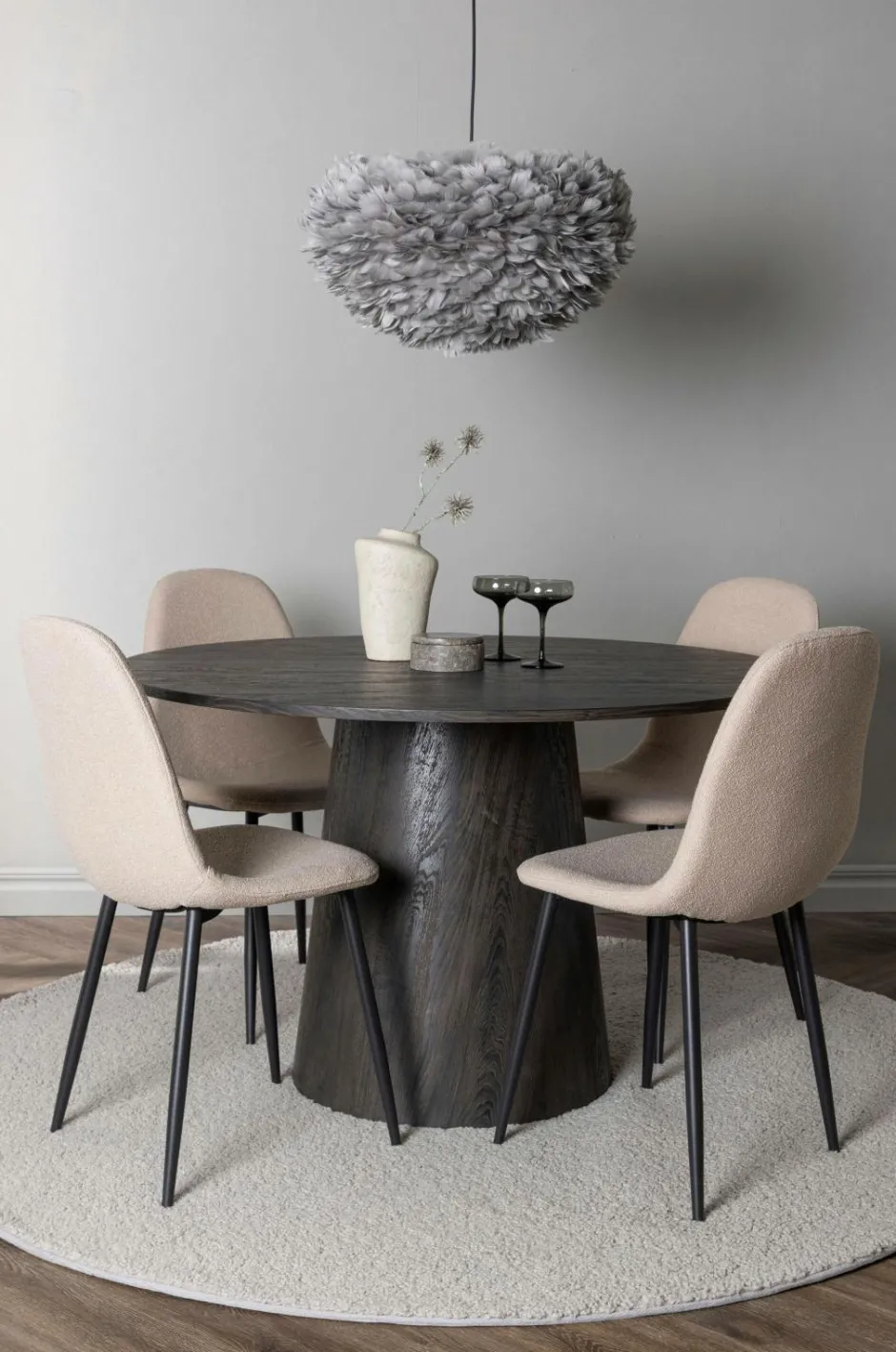 Venture Home Spisegruppe Lanzo med 4 stole Polar Black